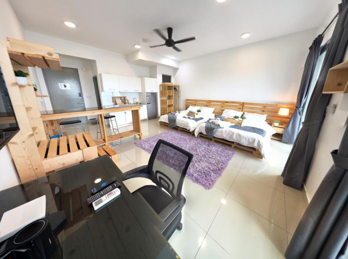 Cybersquare By Beestay Management Cyberjaya
